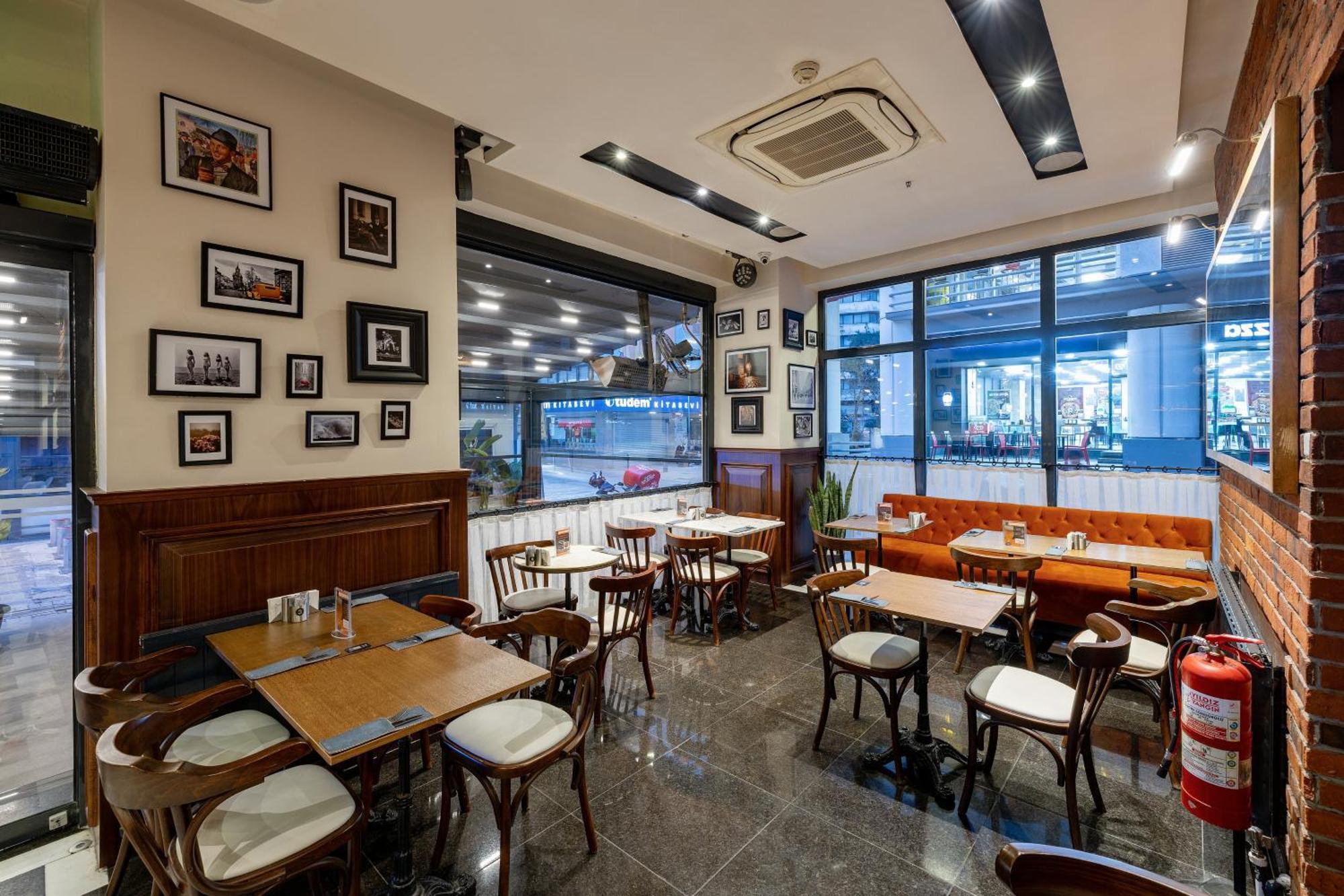 Hay Hotel Alsancak Измир Екстериор снимка