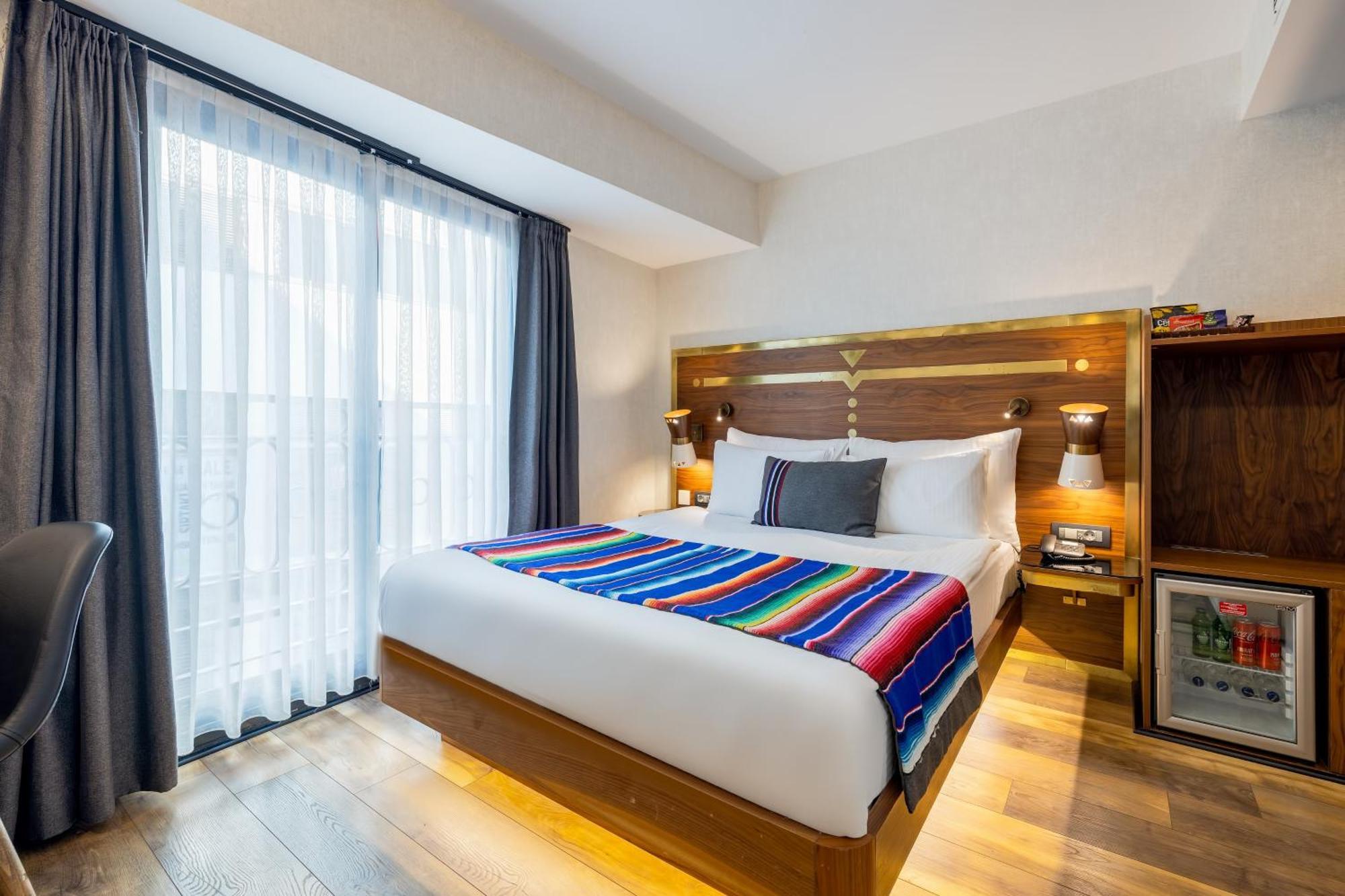Hay Hotel Alsancak Измир Екстериор снимка