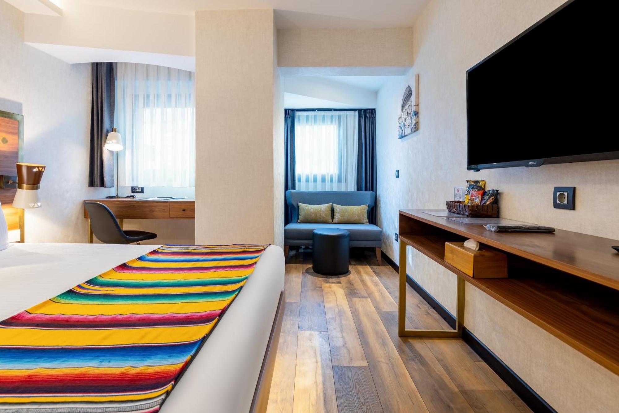 Hay Hotel Alsancak Измир Екстериор снимка